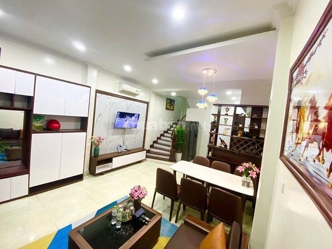 Bán nhà quận Thanh Xuân, p Nguyễn Lân, nhà mới 5 Tầng, khu phân lô ôtô