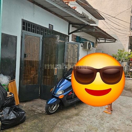 Cần tiền kinh doanh bán nhanh nhà diện tích khủng, gần Khu công nghiệp