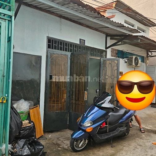 Cần tiền kinh doanh bán nhanh nhà diện tích khủng, gần Khu công nghiệp