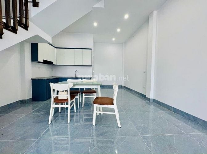 An cư mới lập nghiệp. Căn nhà mới xây diện tích sử dụng thoải mái. 