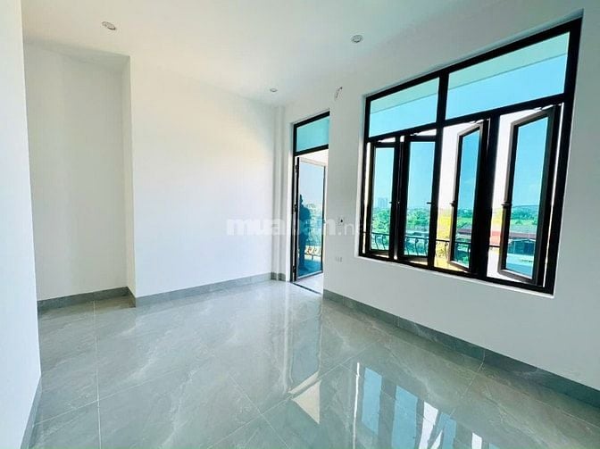 An cư mới lập nghiệp. Căn nhà mới xây diện tích sử dụng thoải mái. 