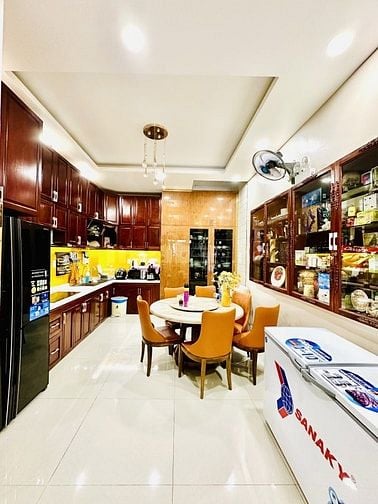 NGUYỄN OANH GÒ VẤP - HẺM XE HƠI TRÁNH - 4 x18 - 4 TẦNG - 7.8 TỶ CÒN TL