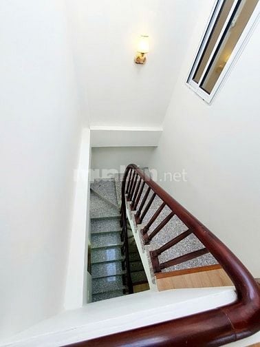 Chính chủ cần bán nhà 4 tầng Yên Nghĩa Hà đông 33m2 nhỉnh 5ty