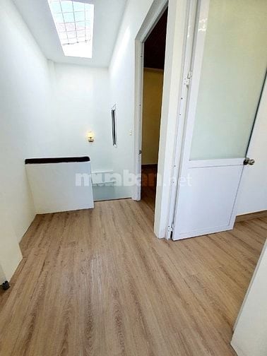 Chính chủ cần bán nhà 4 tầng Yên Nghĩa Hà đông 33m2 nhỉnh 5ty