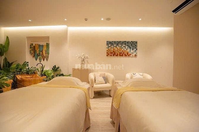 Bán gấp nhà 2 mặt tiền kinh doanh đường Hoàng Việt P.4 Quận Tân Bình
