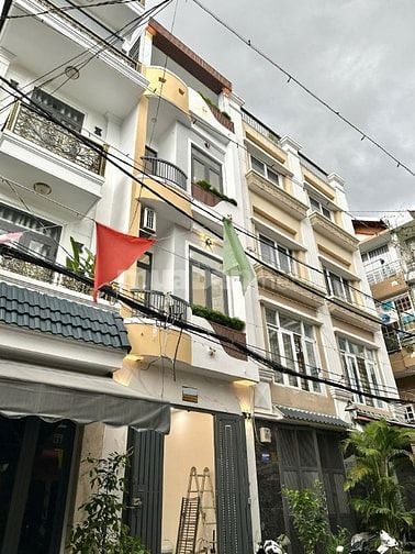 Khu nhà cao tầng, hẻm đẹp, xe tải quay đầu trung tâm Phú Nhuận
