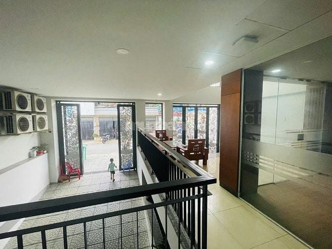 Siêu Phẩm CHDV 7 Tầng có Hầm, Thu Nhập 200Tr/Tháng. Ngay Lê Trọng Tấn