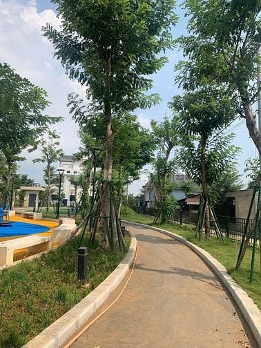 CẦN XẢ GẤP LÔ ĐẤT 160,6M2 CHỈ VỚI 18,5 TRIỆU/M2 Ở LONG AN GẦN VINHOMES
