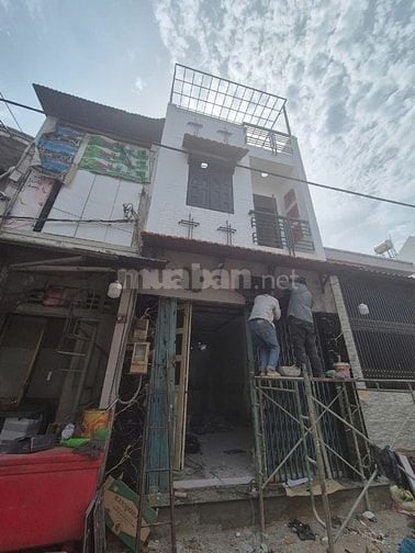 Hương Lộ 2- 57m2- 3 Tầng- 3PN- 5.25 tỷ- SHR- Hoàn công