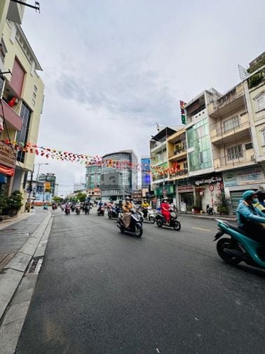 Góc 2MT Trần Huy Liệu-Nguyễn Văn Trỗi, 155m2, 8x20m, 2 Lầu, Giá 5x tỷ