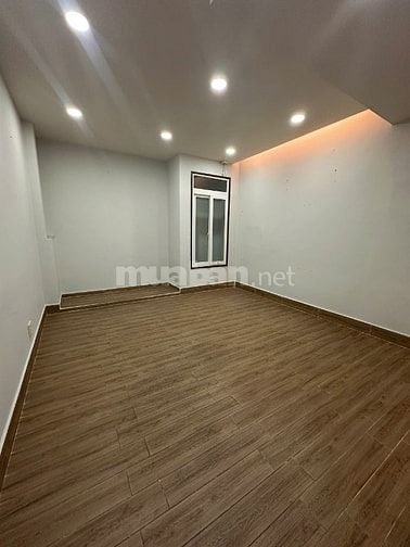 Cho thuê nhà HXT Nguyễn Thị Minh Khai Đakao Quận 