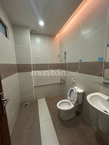Cho thuê nhà HXT Nguyễn Thị Minh Khai Đakao Quận 