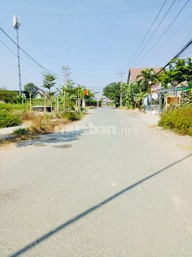 Cần bán nhanh nền đất Đông Dương quận 9, giá thấp, đầu tư tốt.
