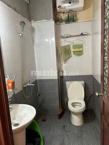 Cho thuê phòng trọ đường La Thành, gần ĐH Văn hóa, 13m2, đủ tiện nghi 