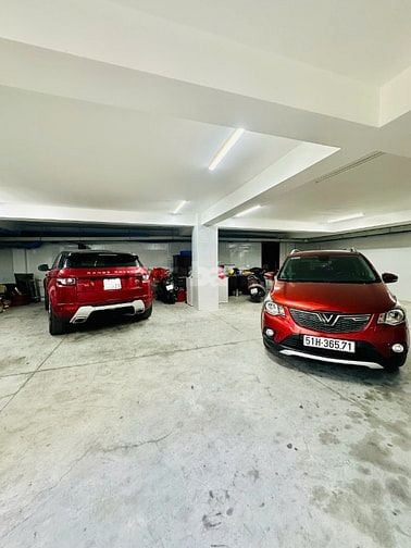 Cho thuê nhà biệt thự số 179E Đặng Thuỳ Trâm, Phường 13, Quận Bình Thạ