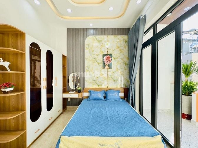 TC 3 Tỷ mua ngay căn nhà 2 tầng ngay Đặng Thùy Trâm, BT. DT: 52.5m2
