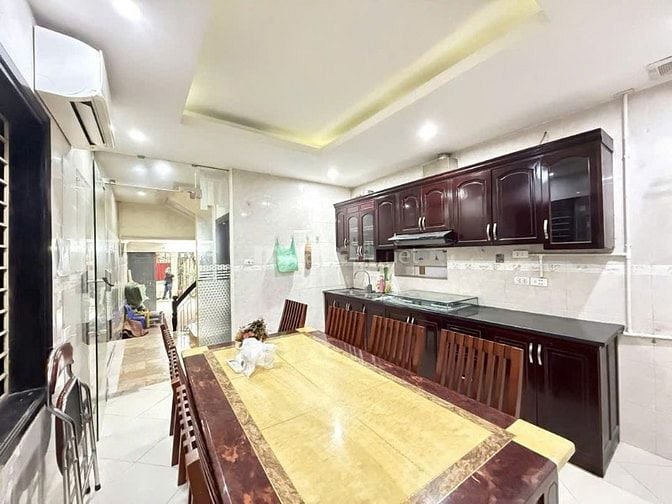 Bán Nhà Lô Góc Ô Tô Tránh - Thái Thịnh - Đống Đa - 45m² - 14.65 Tỷ