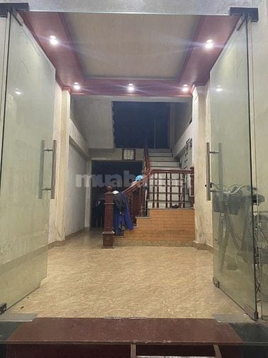 Bán nhà 323.3 Thuỵ Phương, 37m2, ô tô đỗ cửa giá 6,6 tỷ