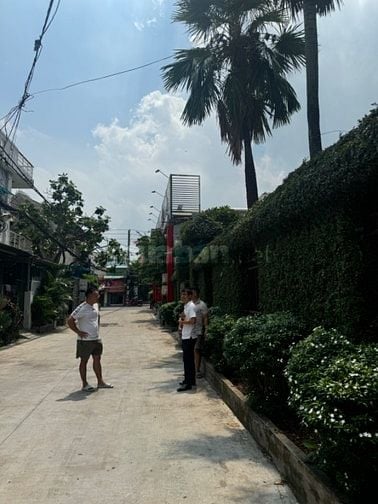 Nhà chính chủ bán giá tốt, Khu vực hiếm,hẻm thông thương