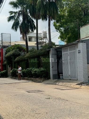 Nhà chính chủ bán giá tốt, Khu vực hiếm,hẻm thông thương