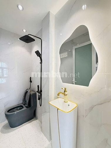 Nhà 3lầu Lý Chính Thắng P8 Q3 – 5PN,4WC – Giá tốt chỉ  4tỷ550 (56,2m2)