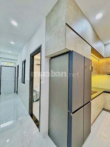 Nhà Huỳnh Văn Bánh 2 MT, ngang 4.6m, 59m2, đầy đủ nội thất cao cấp