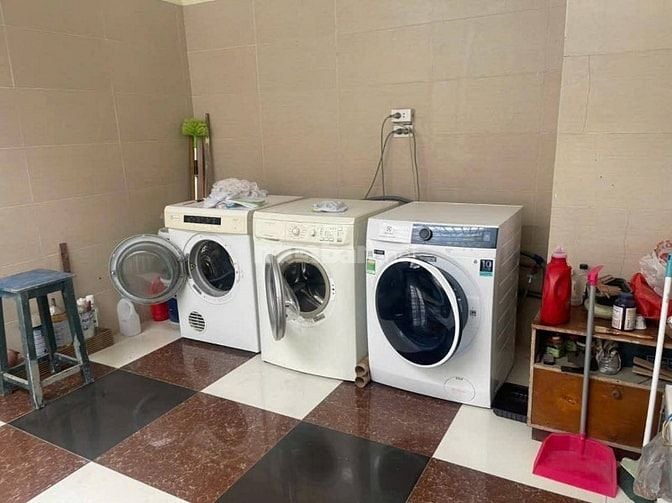 Bán nhà mặt phố Vĩnh Phúc, Q Bà Đình, 60m2, 6 tầng, mặt tiền 5m, ô tô 