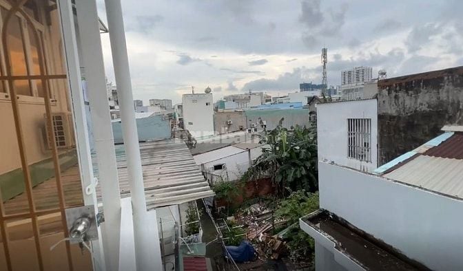 [𝐂𝐇𝐈́𝐍𝐇 𝐂𝐇𝐔̉] NHÀ 3 TẦNG - NỞ HẬU 4,5M - DỌN VÀO Ở NGAY!!!