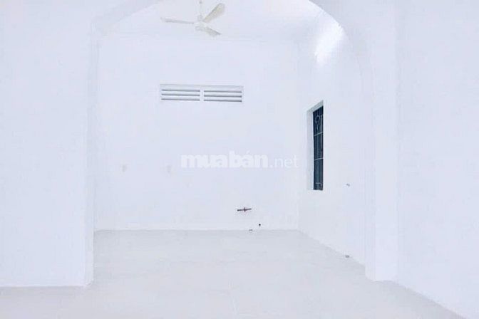 Cho thuê biệt thự P. Hiệp Bình Chánh, Q.Thủ Đức: 10mx20m(2 Lầu)