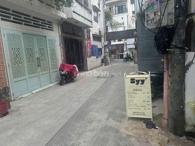 Nhà hẻm xe tải gần sát Mặt Tiền Trần Quang Diệu Ngang 5m, 14 tỷ TL
