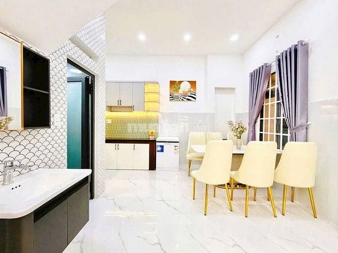 Bán nhà Hiệp Bình Chánh, quận Thủ Đức / 75m2 / 2 tỷ 100 triệu / SHR