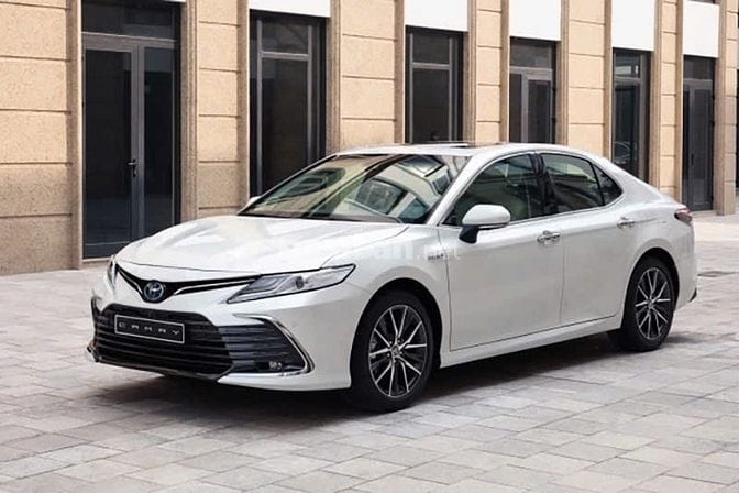 Cho Thuê Xe 7 Chỗ Có Tài Xế Tại TP.HCM – Đưa Rước Sân Bay – Đi Tỉnh