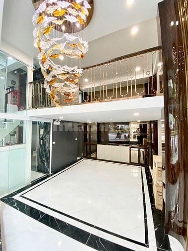 Toà Nhà 9 Tầng- Mặt Tiền gần 7m Phạm Văn Đồng-19 tỷ