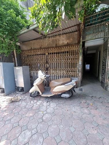  CHỦ BÁN GẤP NHÀ MẶT NGÕ 553 GIẢI PHÓNG- OTO TẢI TRÁNH 101M GIÁ CHỈ 18