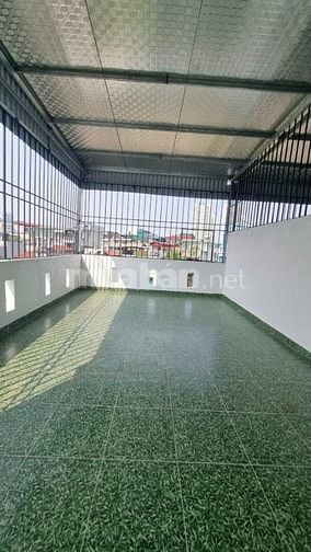 LÔ GÓC, VIEW HỒ, ĐƯỜNG TRƯỚC NHÀ RỘNG, MẶT TIỀN ĐẸP, THOÁNG SÁNG