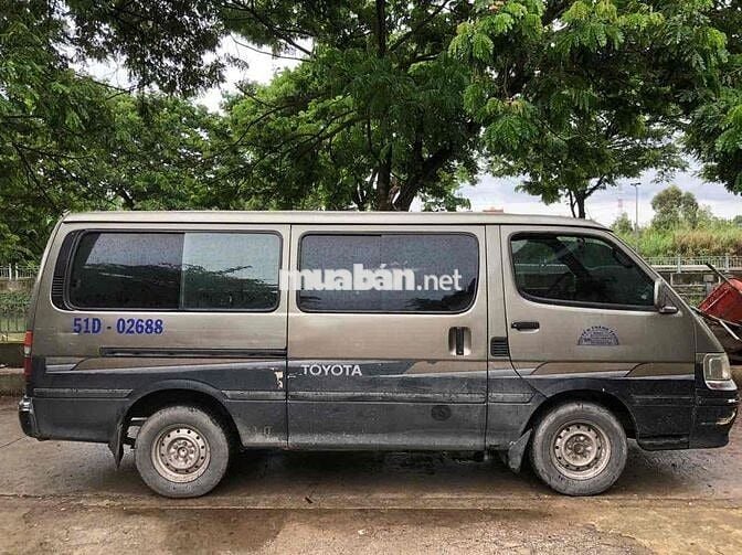 Toyota Hiace tải van đời 2000 6 chỗ/850kg