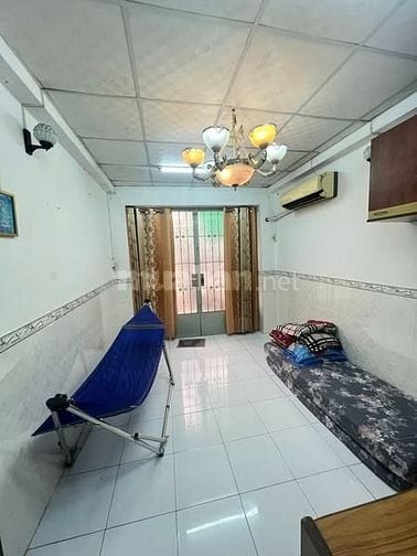 4,68 tỷ Nhà P6Q8 sát Cầu nhị thiên đường 4 tấm đúc btct , 3pn SHR