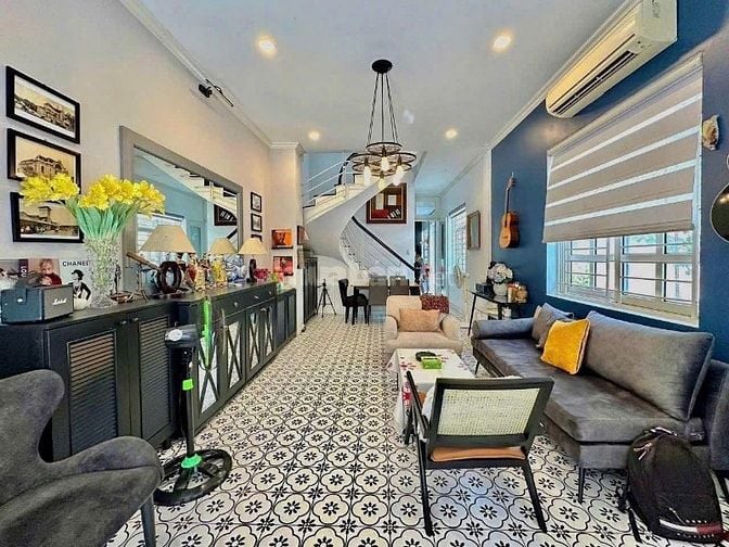 Bán nhà góc 2 mặt tiền Hoa Lan P.2 Quận Phú Nhuận, giá 32ty