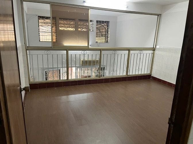 Cho thuê nhà nguyên căn đường Nguyễn Kiệm Phường 4, Q.Phú Nhuận 