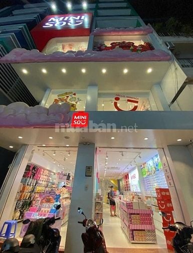 Cho thuê nhà nguyên căn mặt tiền Nguyễn Trãi Quận 5 - ngang 7,2m 