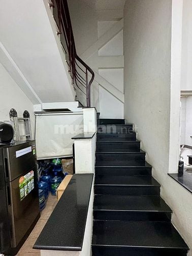 CHO THUÊ NHÀ MẶT TIỀN 6 LẦU NGUYỄN THỊ MINH KHAI- 4,5X25 GIÁ 110TR/TH