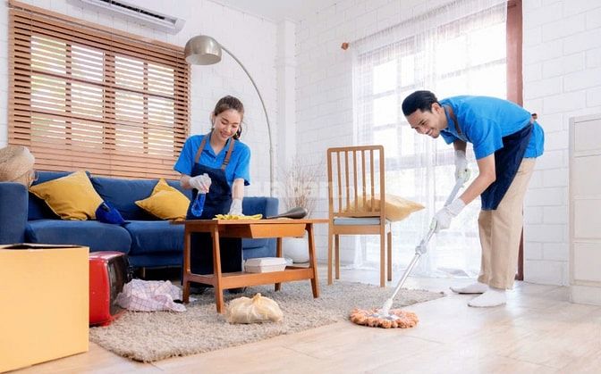 Tạp vụ quét dọn phòng khám tai quận 3