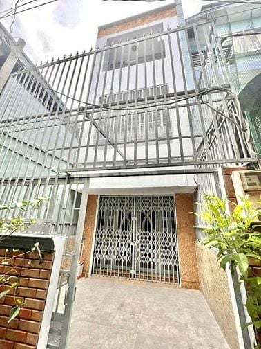 Sau KDC HimLam, 03 Tầng, DT 3,5x16m.