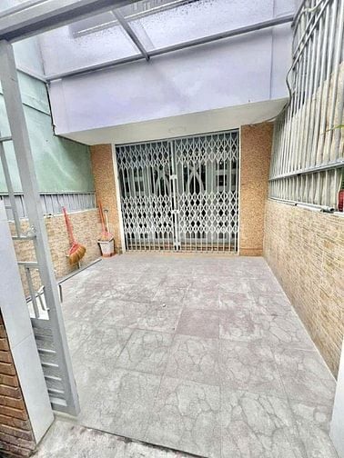 Sau KDC HimLam, 03 Tầng, DT 3,5x16m.