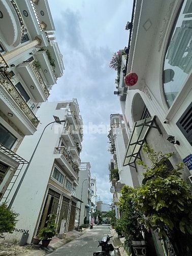 NHÀ 4 TẦNG SÁT KHU PHÂN LÔ – GẦN TÂN PHÚ – 4PN 5WC – NỘI THẤT XỊN 