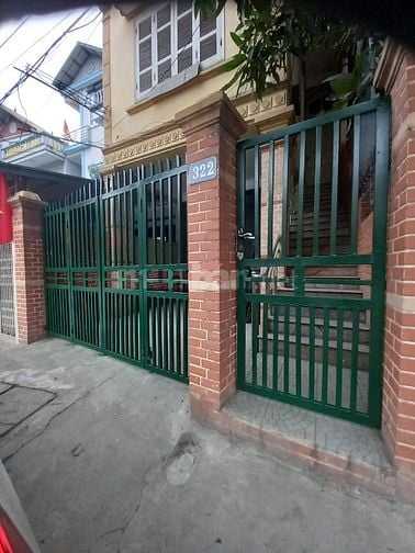 Chính chủ cho thuê nhà mặt đường 23B
