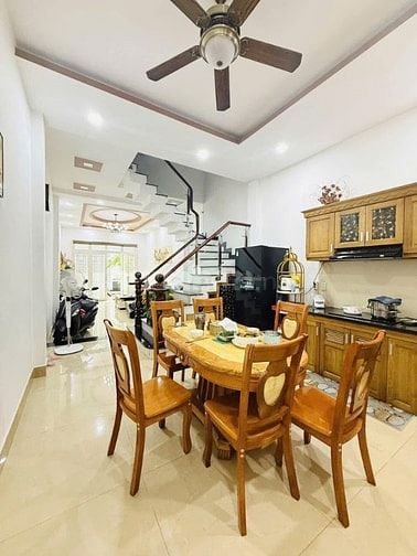 NHÀ 4 TẦNG SÁT KHU PHÂN LÔ – GẦN TÂN PHÚ – 4PN 5WC – NỘI THẤT XỊN 