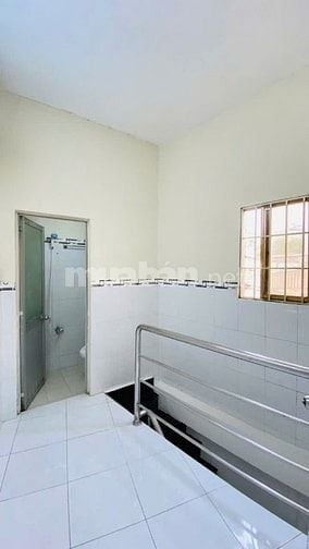 Cho thuê nhà hẻm xe hơi đường Nguyễn Kiệm 