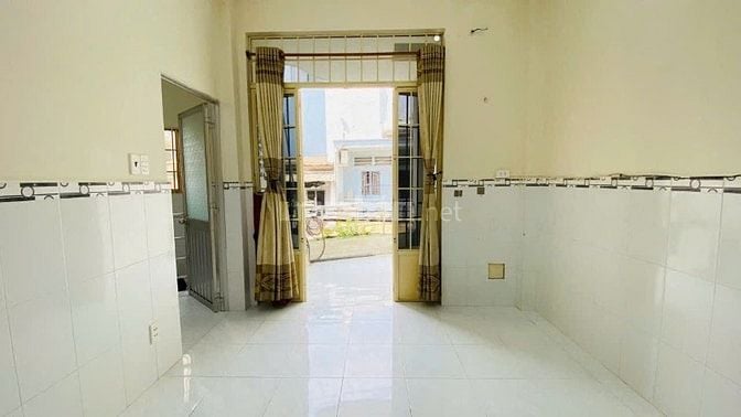 Cho thuê nhà hẻm xe hơi đường Nguyễn Kiệm 