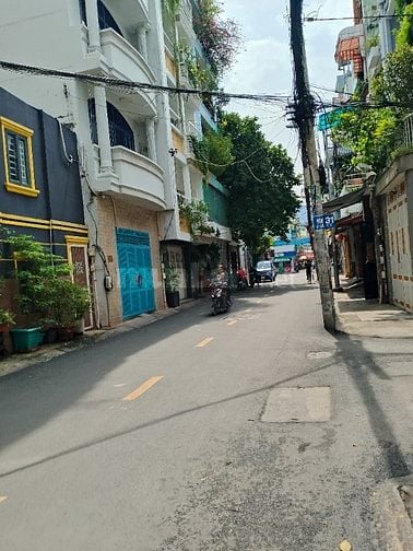 Mặt tiền đường số 3 Cư Xá Đô Thành (6 tầng; 4,5mx9m). Giá 14,6 tỷ.